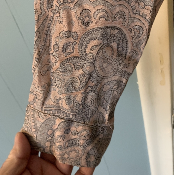 Beautiful August Silk Paisley pattern blouse - Picture 2 of 5